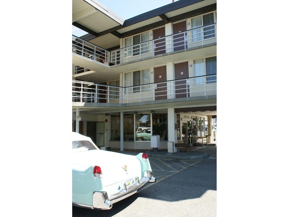 Paul'S Motor Inn วิกตอเรีย ภายนอก รูปภาพ